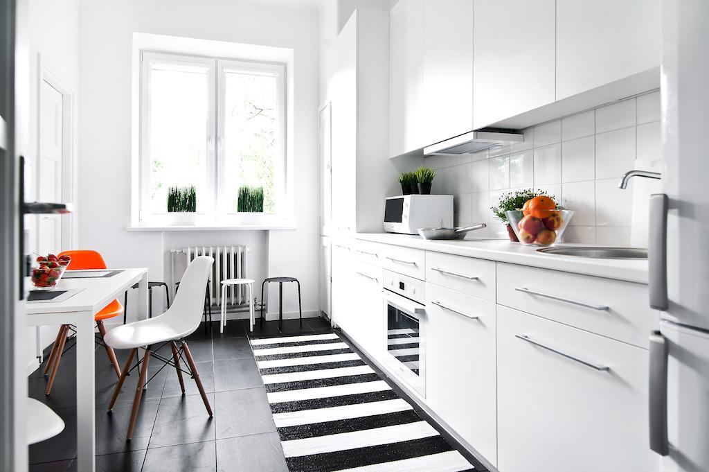 Extra Hostel "Easy Kaunas" Экстерьер фото